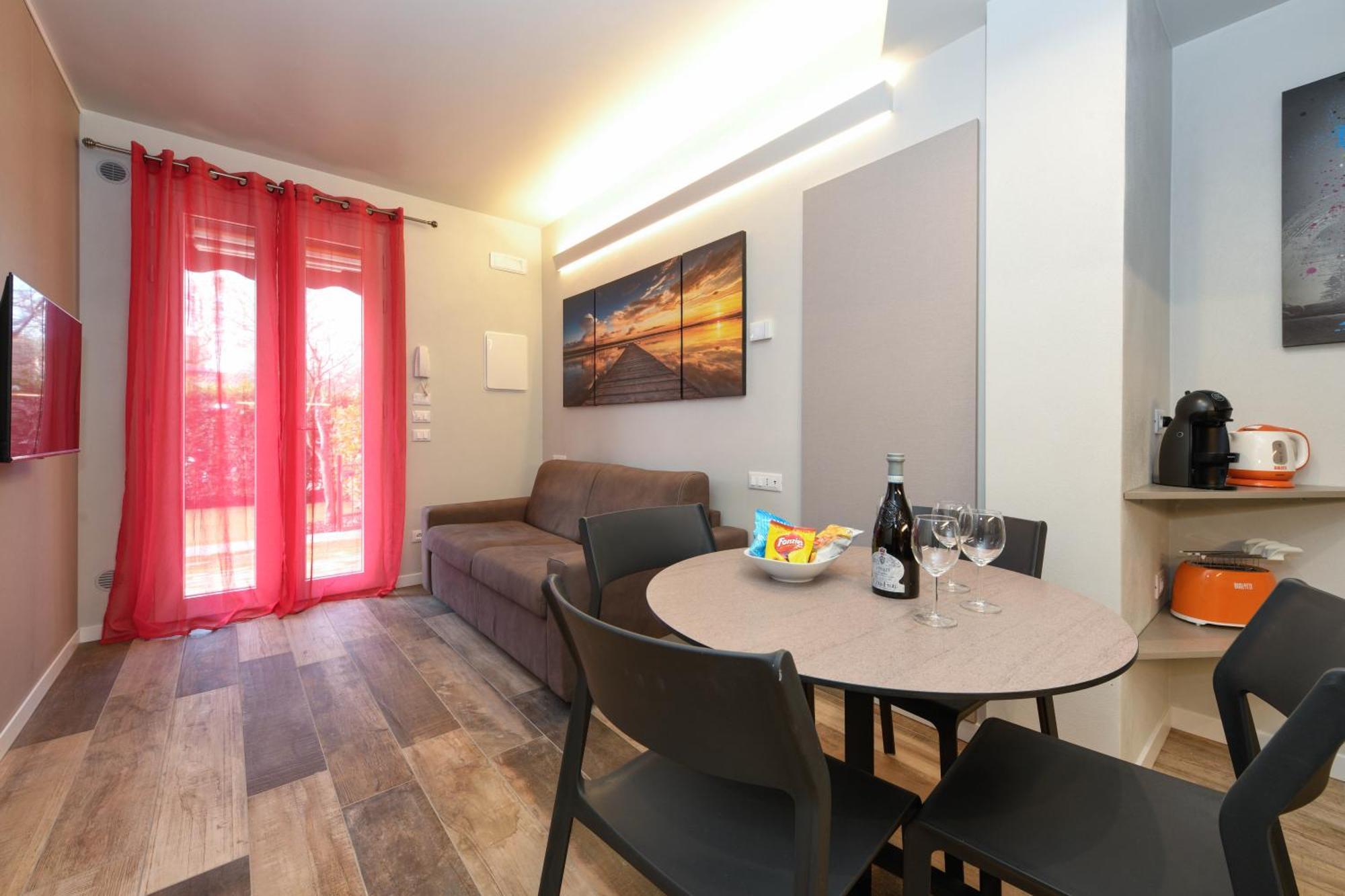 The Captain Apartment Sirmione Bagian luar foto